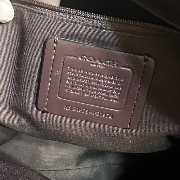 Coach City Zip Tote in Signature Canvas F31974 - Picture 7 of 10